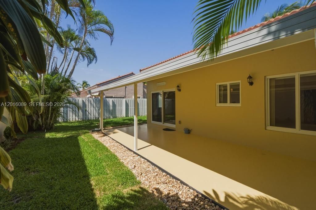12511 NW 10th St , Sunrise, FL 33323 Photo