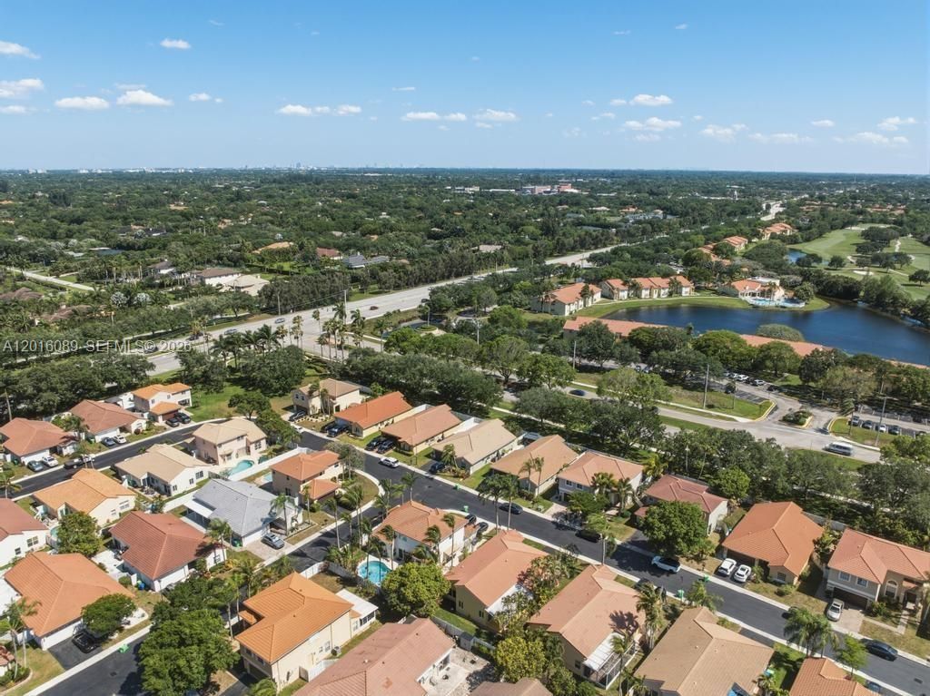 12511 NW 10th St , Sunrise, FL 33323 Photo