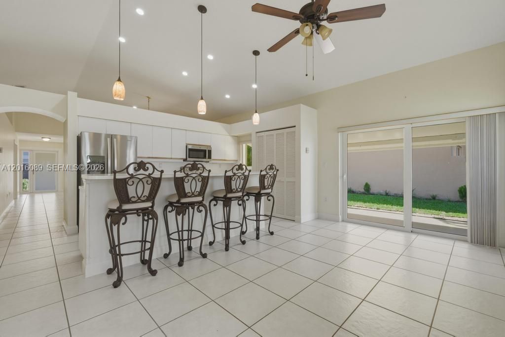 12511 NW 10th St , Sunrise, FL 33323 Photo