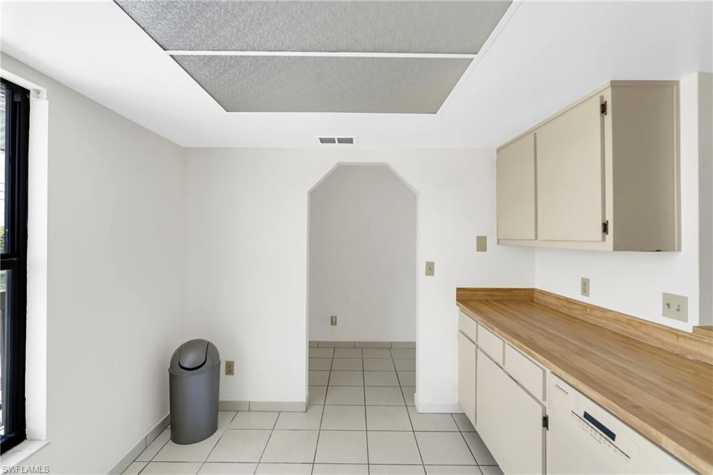 4708 SW 8th Pl, Unit 203, Cape Coral, FL 33914 Photo
