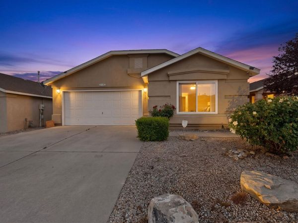 531 Manistee Street SE, Albuquerque, NM 87123