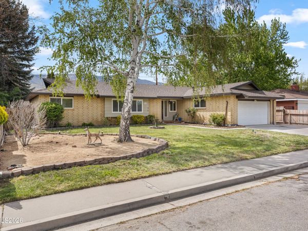 904 Saratoga Way, Carson City, NV 89703