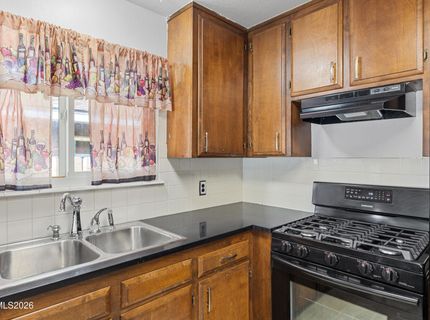 904 Saratoga Way, Carson City, NV 89703 Photo