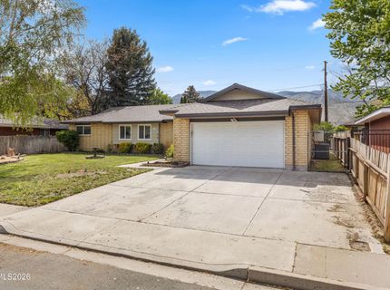 904 Saratoga Way, Carson City, NV 89703 Photo