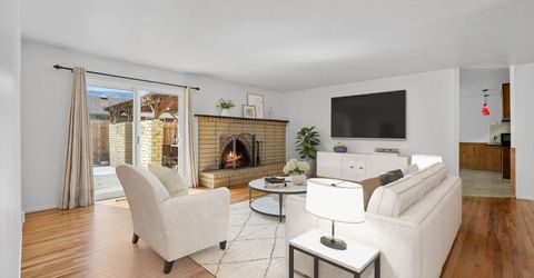 904 Saratoga Way, Carson City, NV 89703 Photo