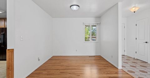 904 Saratoga Way, Carson City, NV 89703 Photo