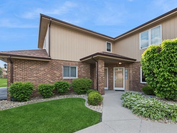 15004 Mayo Drive, Unit 160, Orland Park, IL 60462