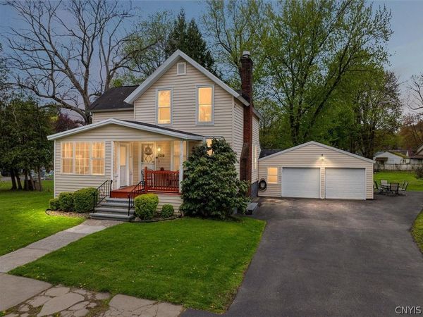 129 Seward Avenue , Utica, NY 13502