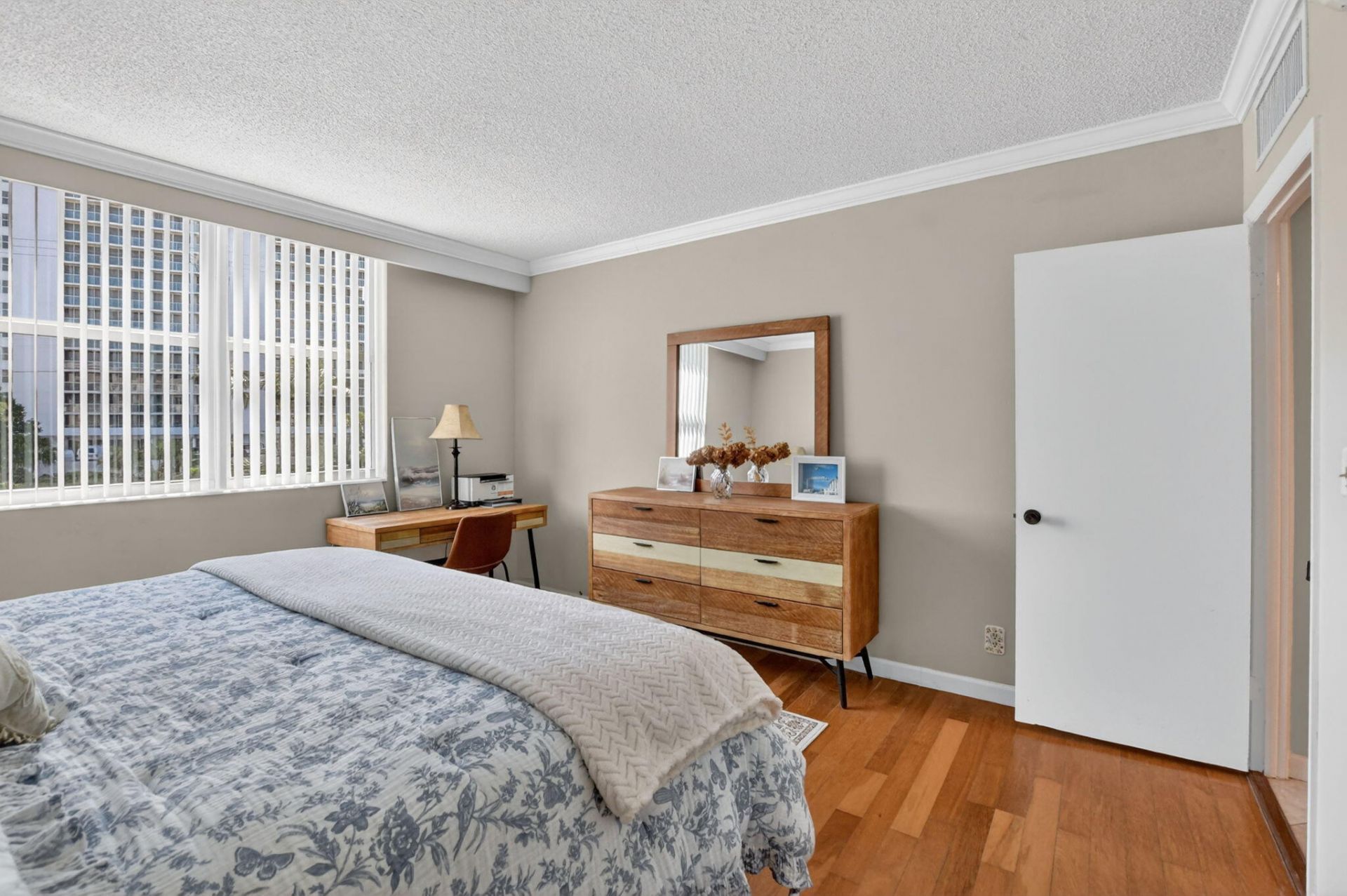 2851 S Ocean Boulevard, Unit T-2, Boca Raton, FL 33432 Photo