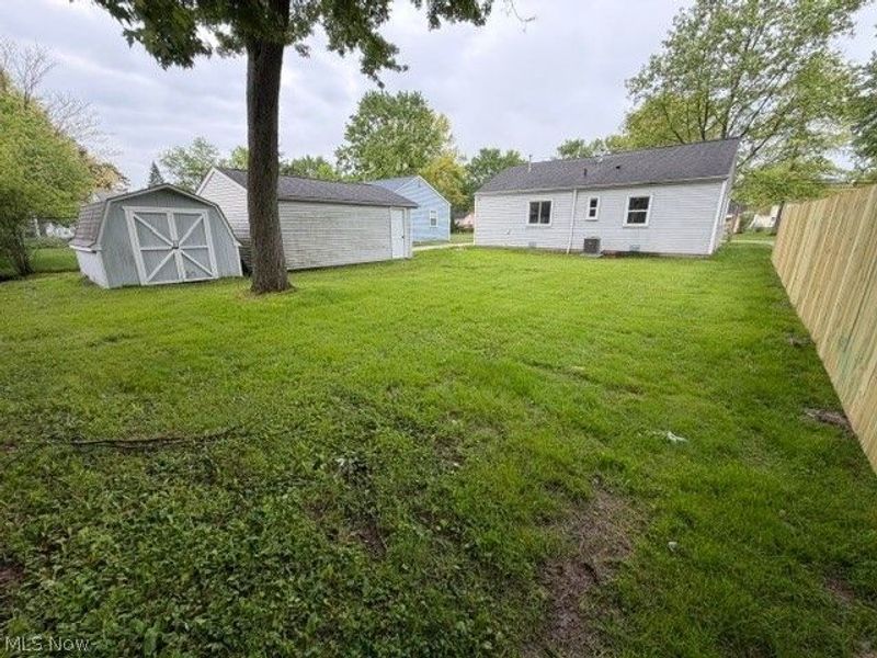 5651 Porter Road , North Olmsted, OH 44070 Photo 2
