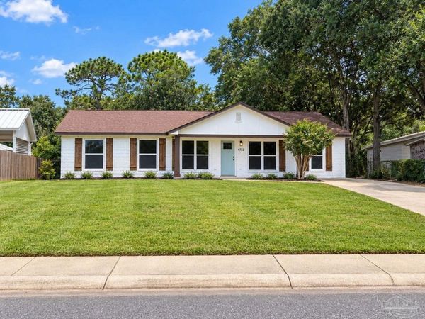 4722 Lanett Dr, Pensacola, FL 32526
