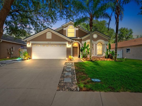 4814 PORTOBELLO CIRCLE , VALRICO, FL 33596