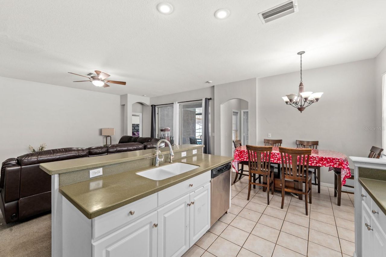 4814 Portobello Circle, Valrico, FL 33596 Photo