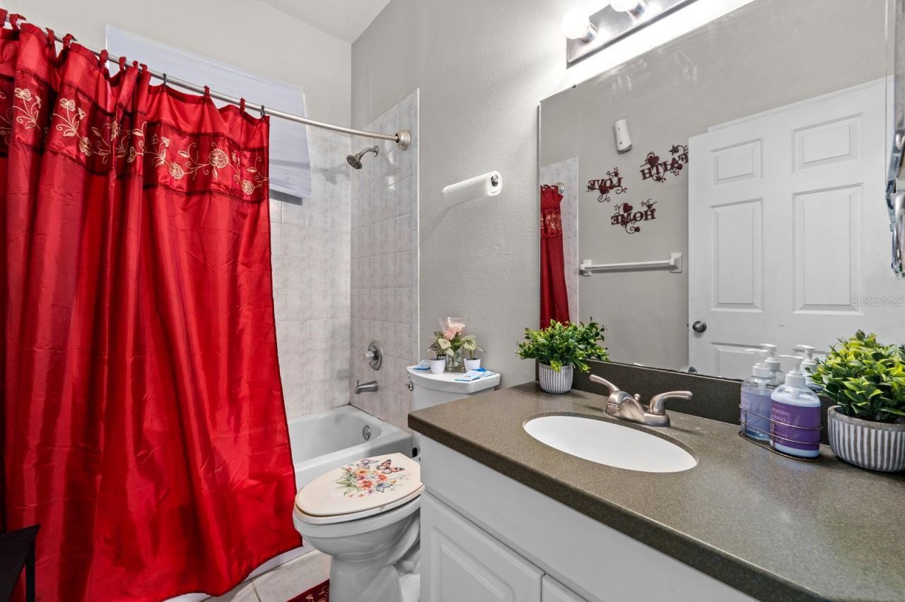4814 Portobello Circle, Valrico, FL 33596 Photo