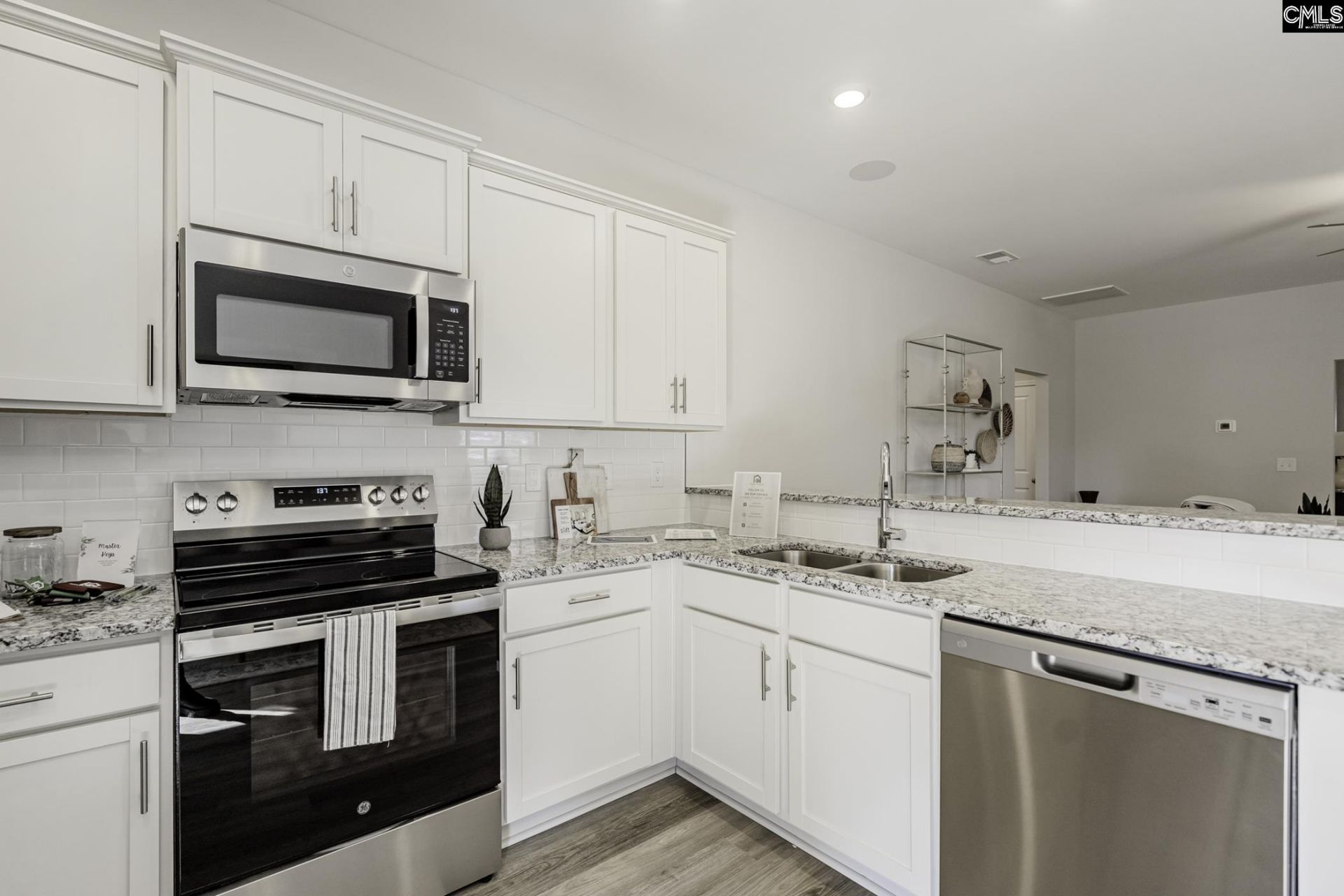 402 Viceroy Path  Photo 18