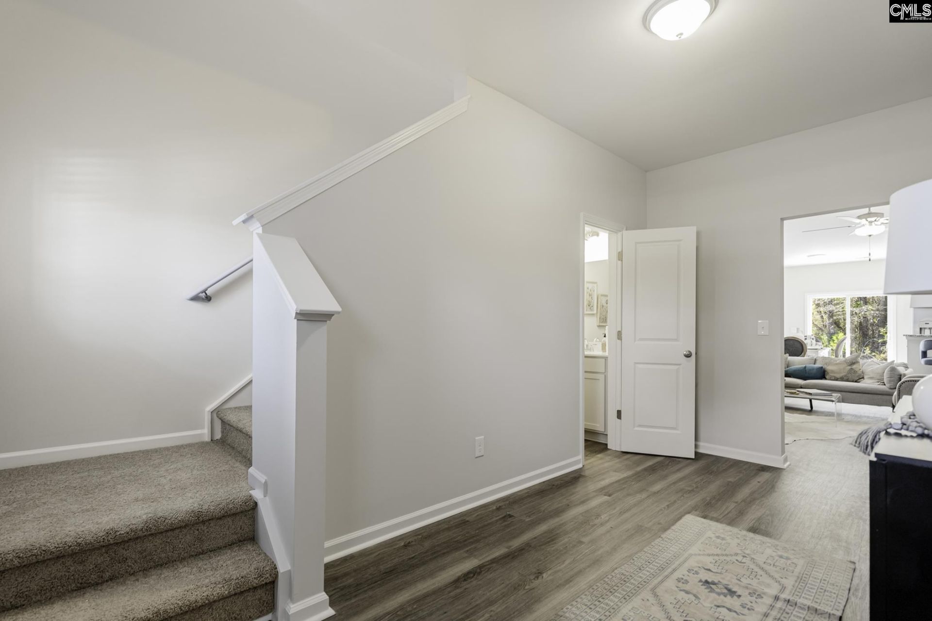 402 Viceroy Path  Photo 4