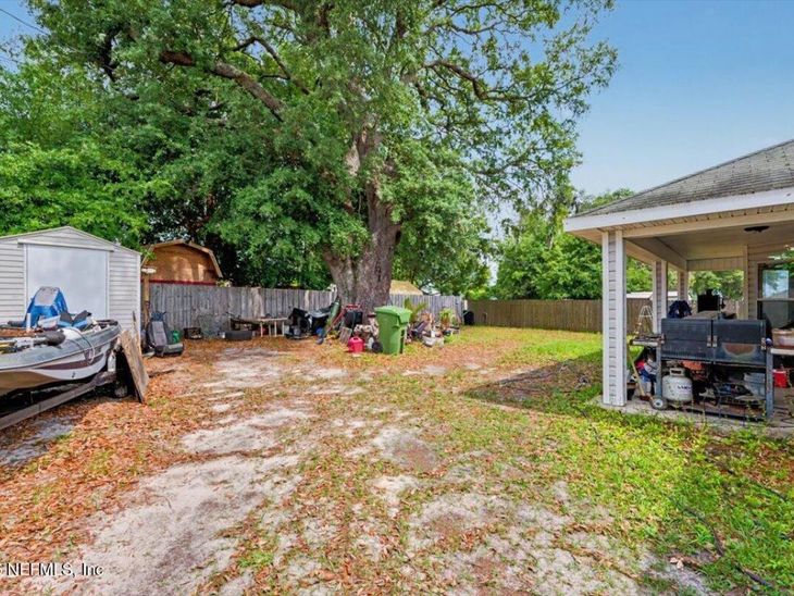 237 Mango Drive, Palatka, FL 32177