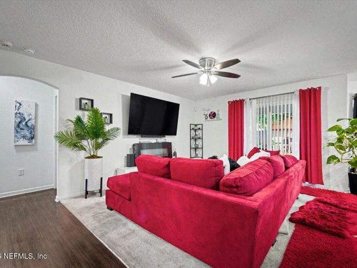 237 Mango Drive, Palatka, FL 32177