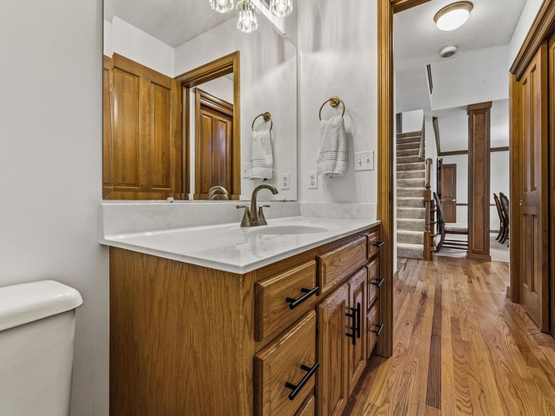 211 Mckenna Creek Drive , Gahanna, OH 43230 Photo 12
