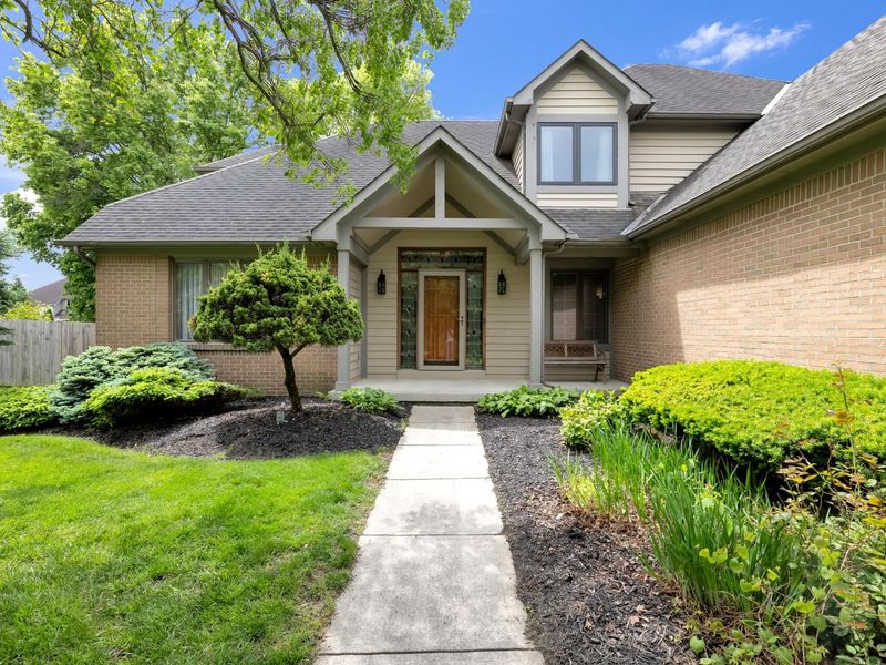 211 Mckenna Creek Drive , Gahanna, OH 43230 Photo 4