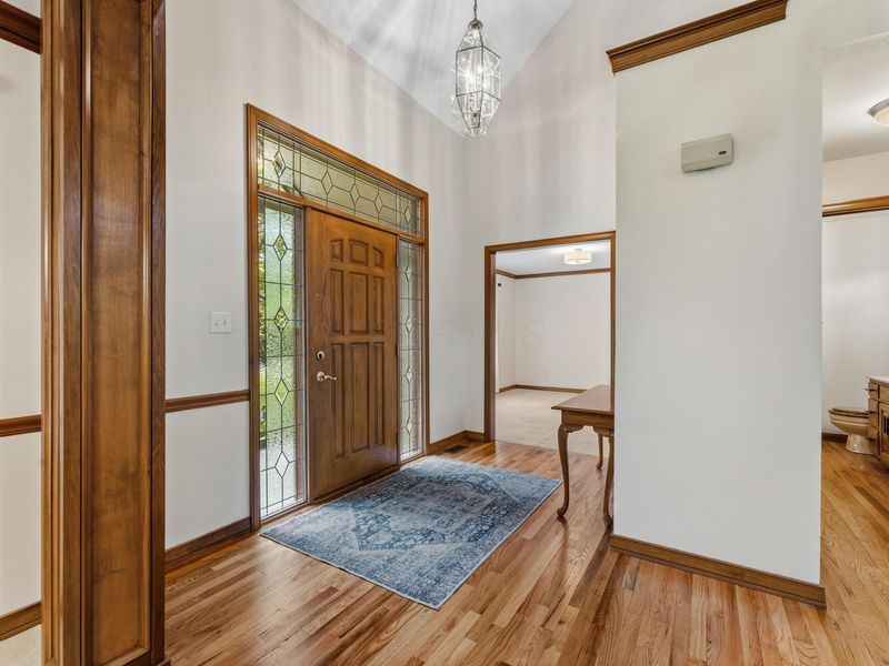 211 Mckenna Creek Drive , Gahanna, OH 43230 Photo 5