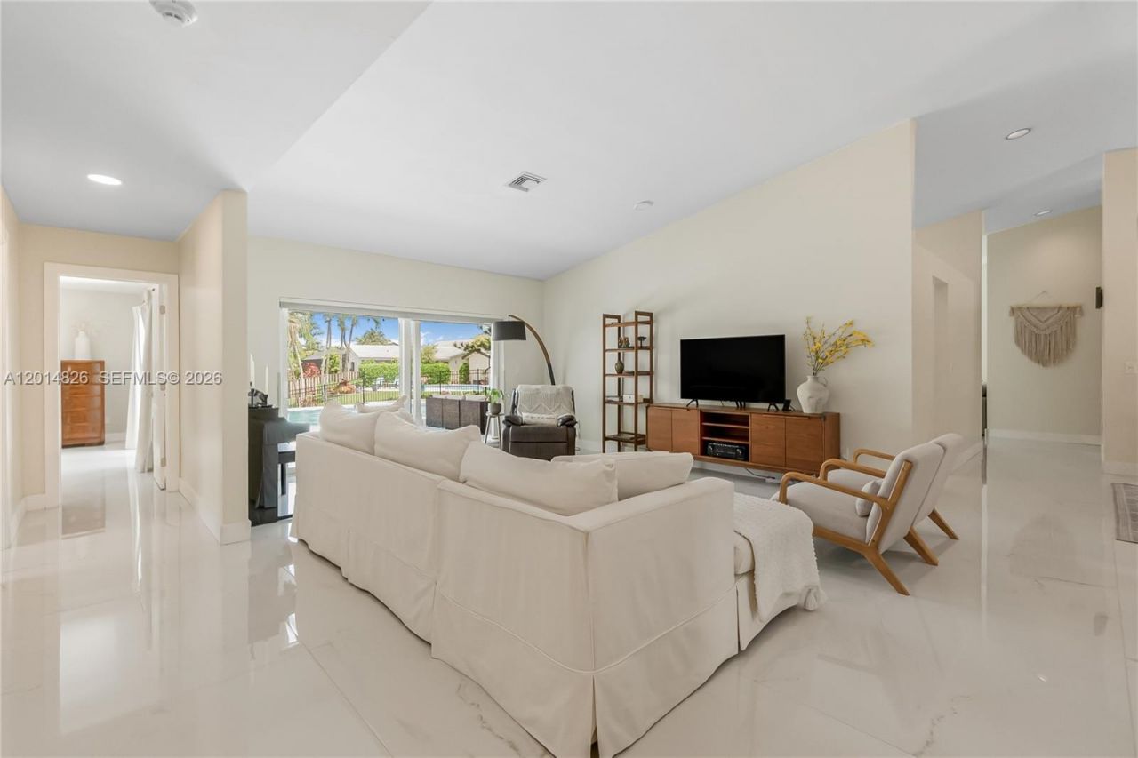 3701 Bridge Rd, Cooper City, FL 33026 Photo