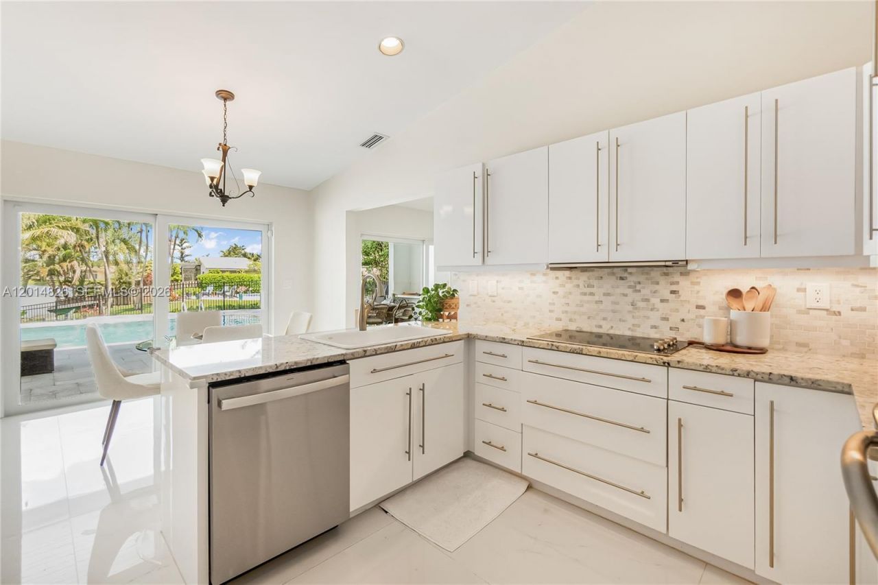 3701 Bridge Rd, Cooper City, FL 33026 Photo