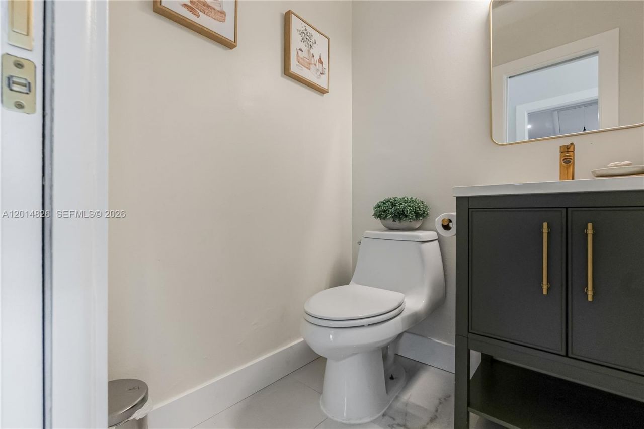 3701 Bridge Rd, Cooper City, FL 33026 Photo