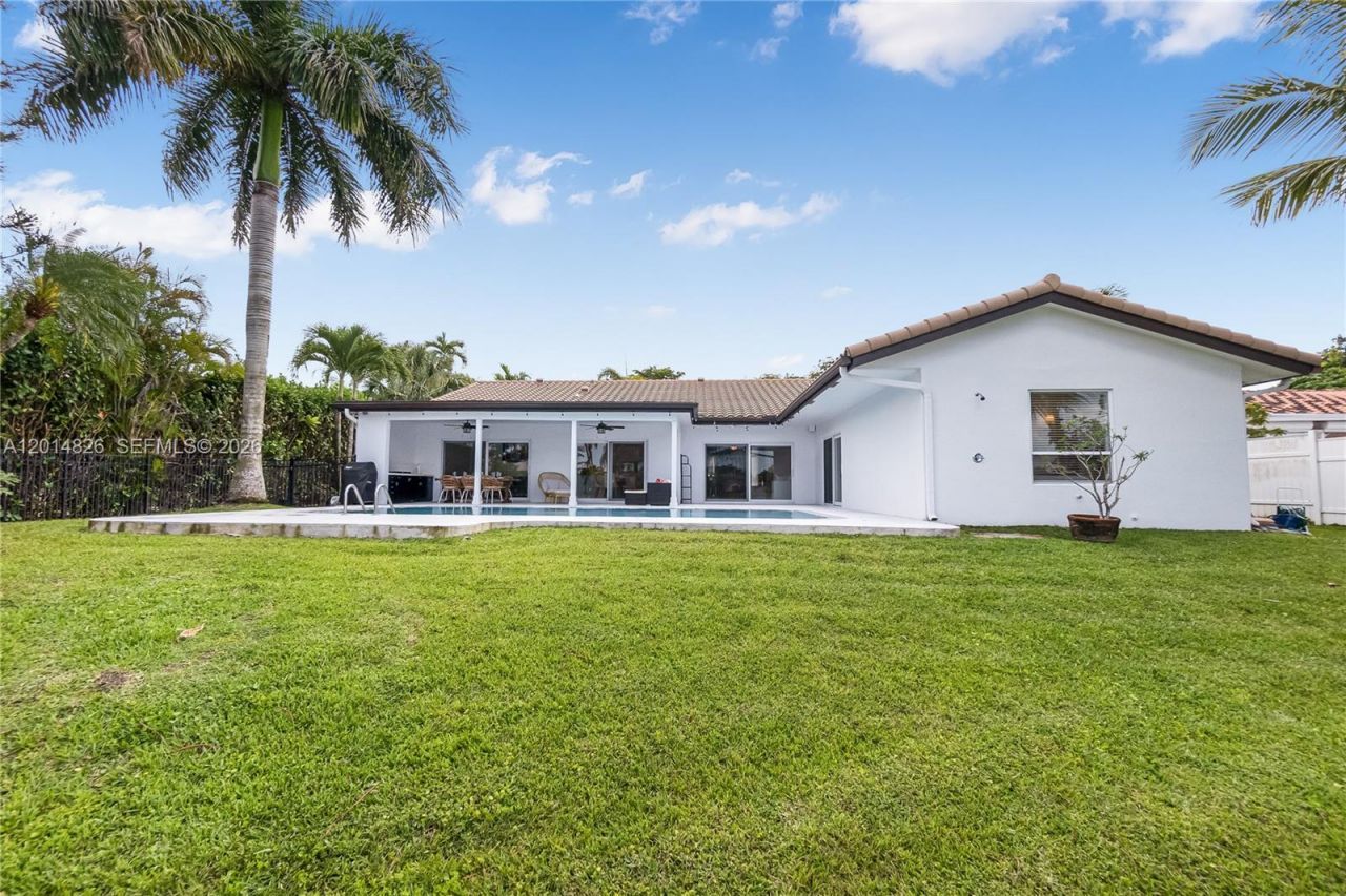 3701 Bridge Rd, Cooper City, FL 33026 Photo