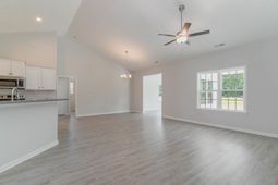 35 Double Pond Dr photo 4