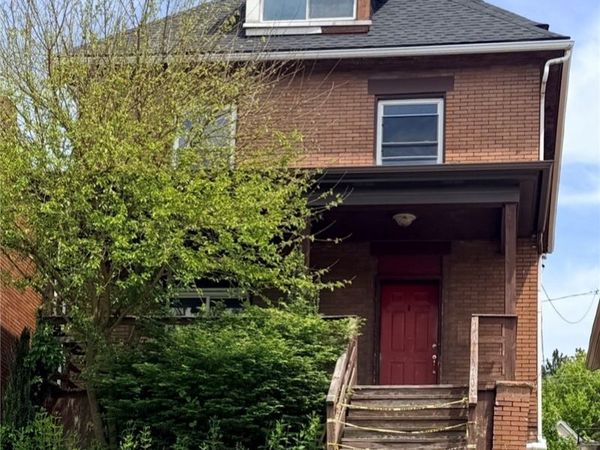 322 Duss Ave, Ambridge, PA 15003
