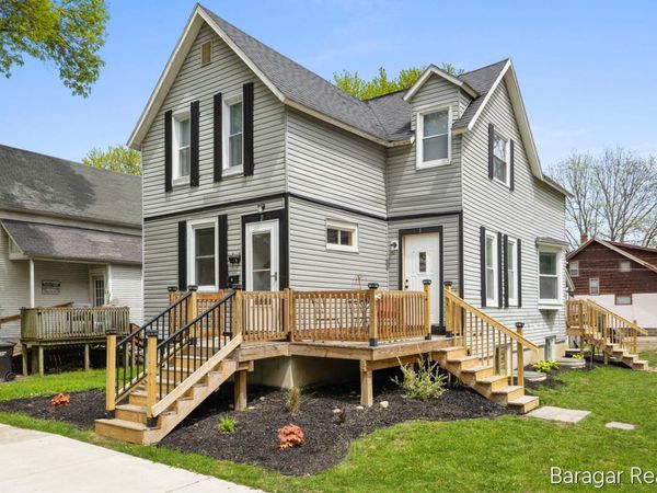1100 Lincoln Avenue NW, Grand Rapids, MI 49504