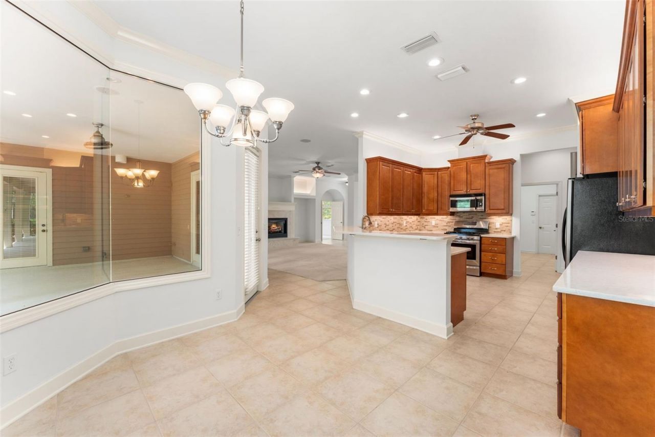 13537 NW 7th Road, Newberry, FL 32669 Photo