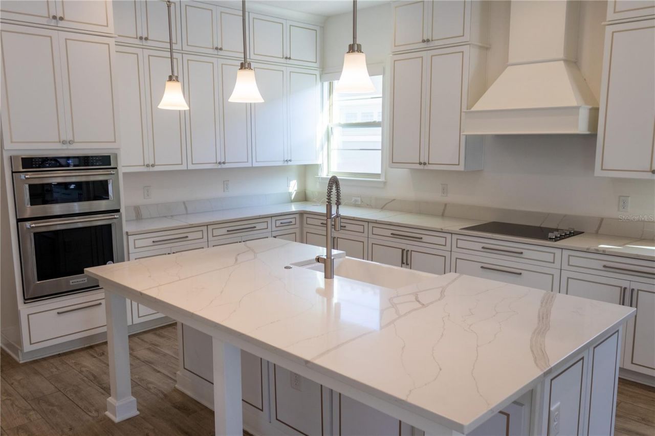 13217 Bromborough Drive, Orlando, FL 32832 Photo