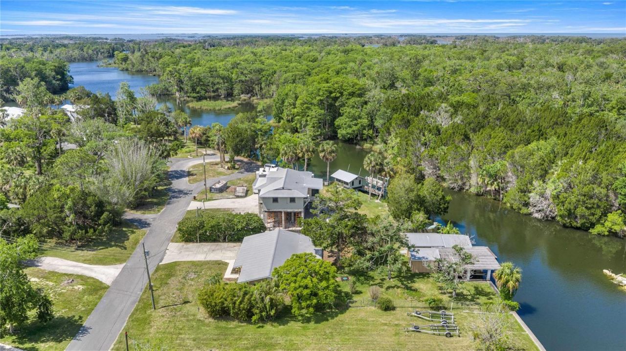 46 Magnolia Avenue , Yankeetown, FL 34498 Photo