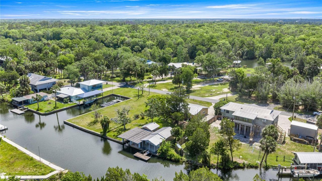 46 Magnolia Avenue , Yankeetown, FL 34498 Photo