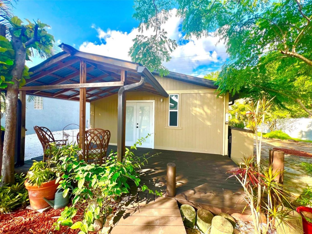 11350 Memorial Highway, Tampa, FL 33635 Photo