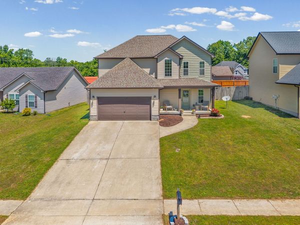 2114 Trophy Trce, Clarksville, TN 37040