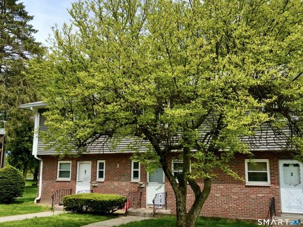3 Camelot, Unit 2, Bloomfield, CT 06002