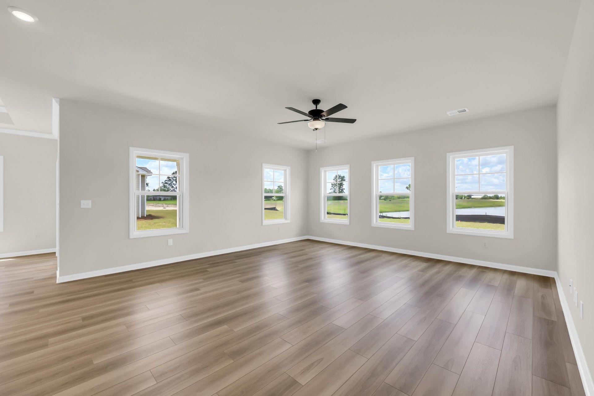 173 Westfield Circle Photo 10
