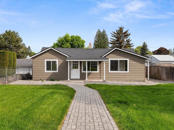 1107 E Columbia Ave, Spokane, WA 99208