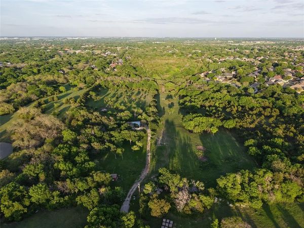 721 Rayburn Drive, DeSoto, TX 75115