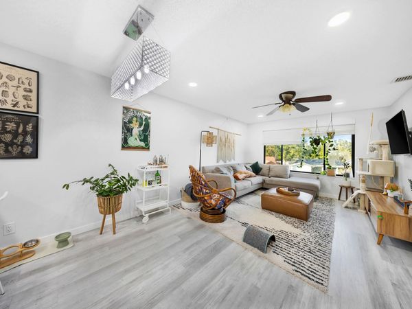11477 NW 39th Court, Unit 306-1, Coral Springs, FL 33065