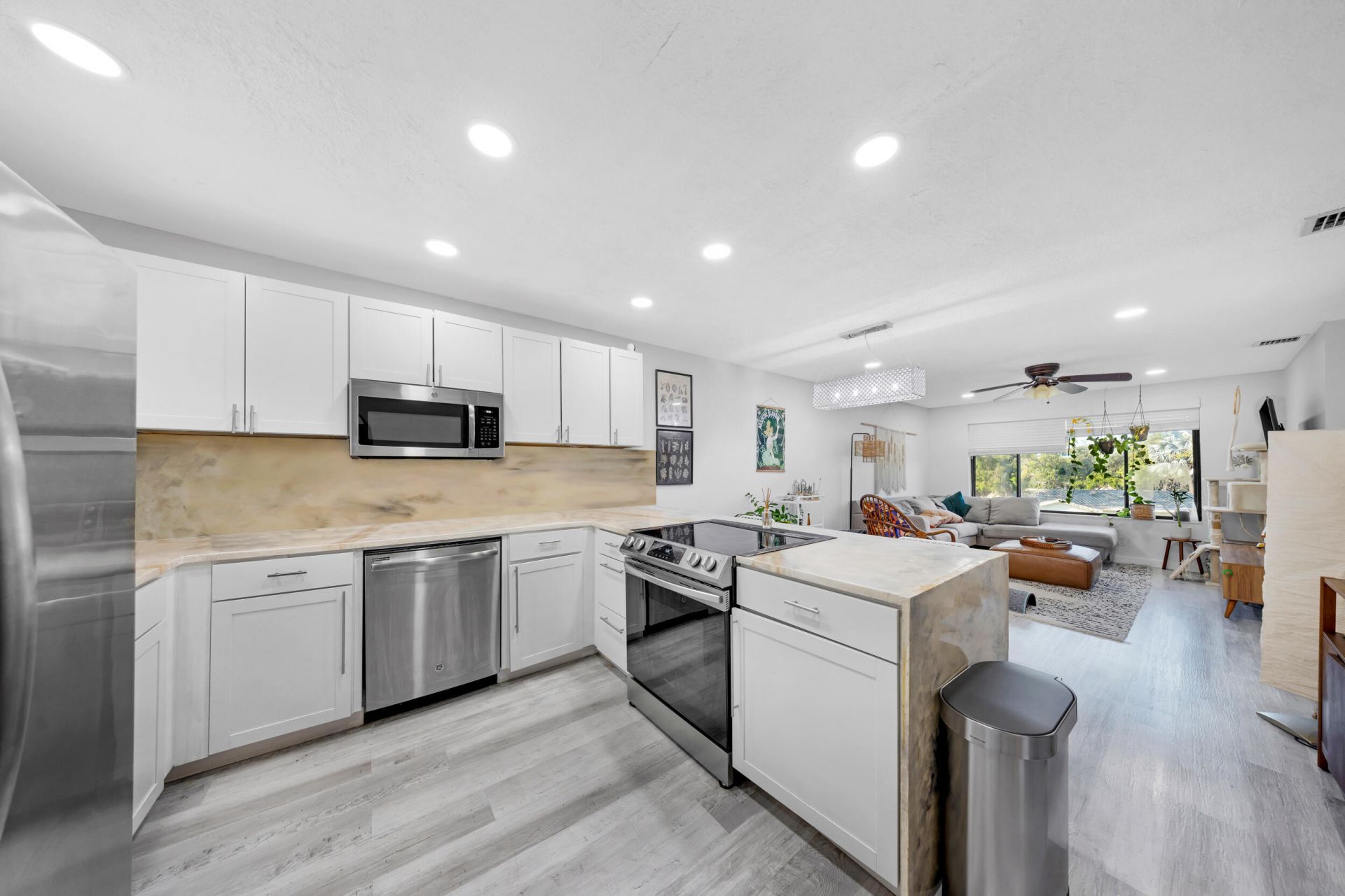 11477 NW 39th Court, Unit 306-1, Coral Springs, FL 33065 Photo
