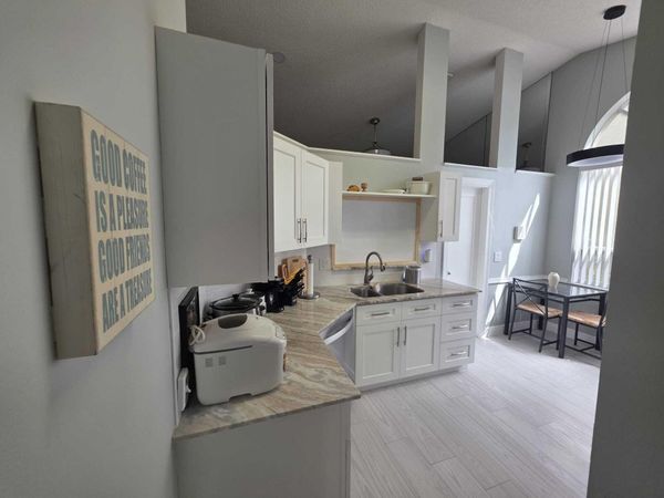 6201 Pond Tree Court, Greenacres, FL 33463