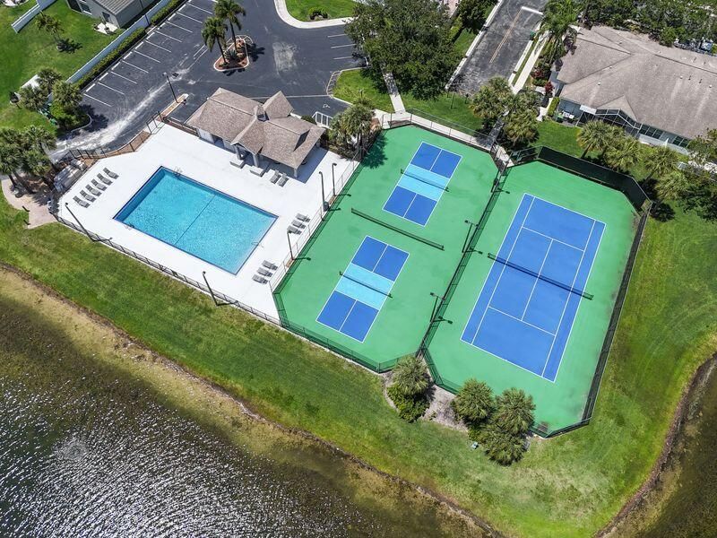 5808 N Plum Bay Parkway, Tamarac, FL 33321 Photo