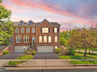 19084 GROUSE TERRACE, LEESBURG, VA 20176