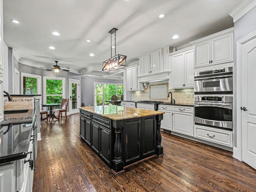 Property Image 8