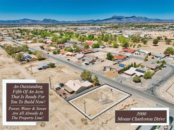 3900 Mount Charleston Drive , Pahrump, NV 89048