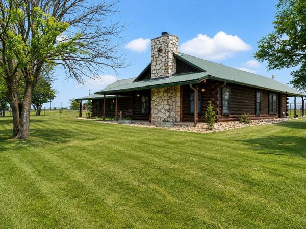 800 County Road 126, Georgetown, TX 78626